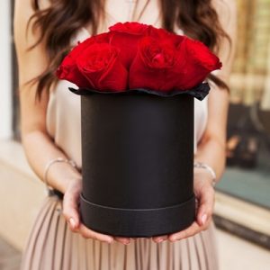 roses box delivery antalya