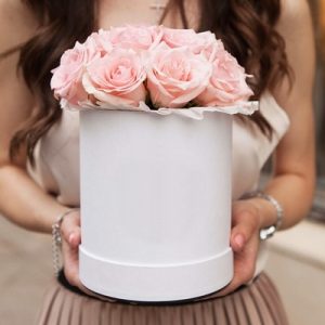 luxury roses box delivery antalya